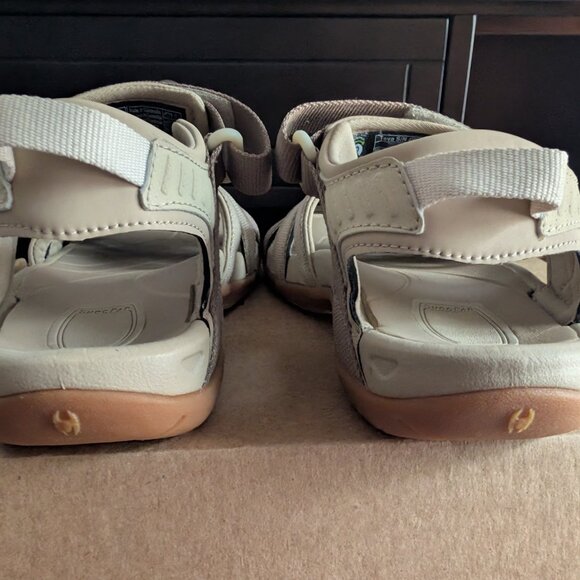 TEVA Women's Sandals Sz 6.5 BRAND NEW - Picture 5 of 7